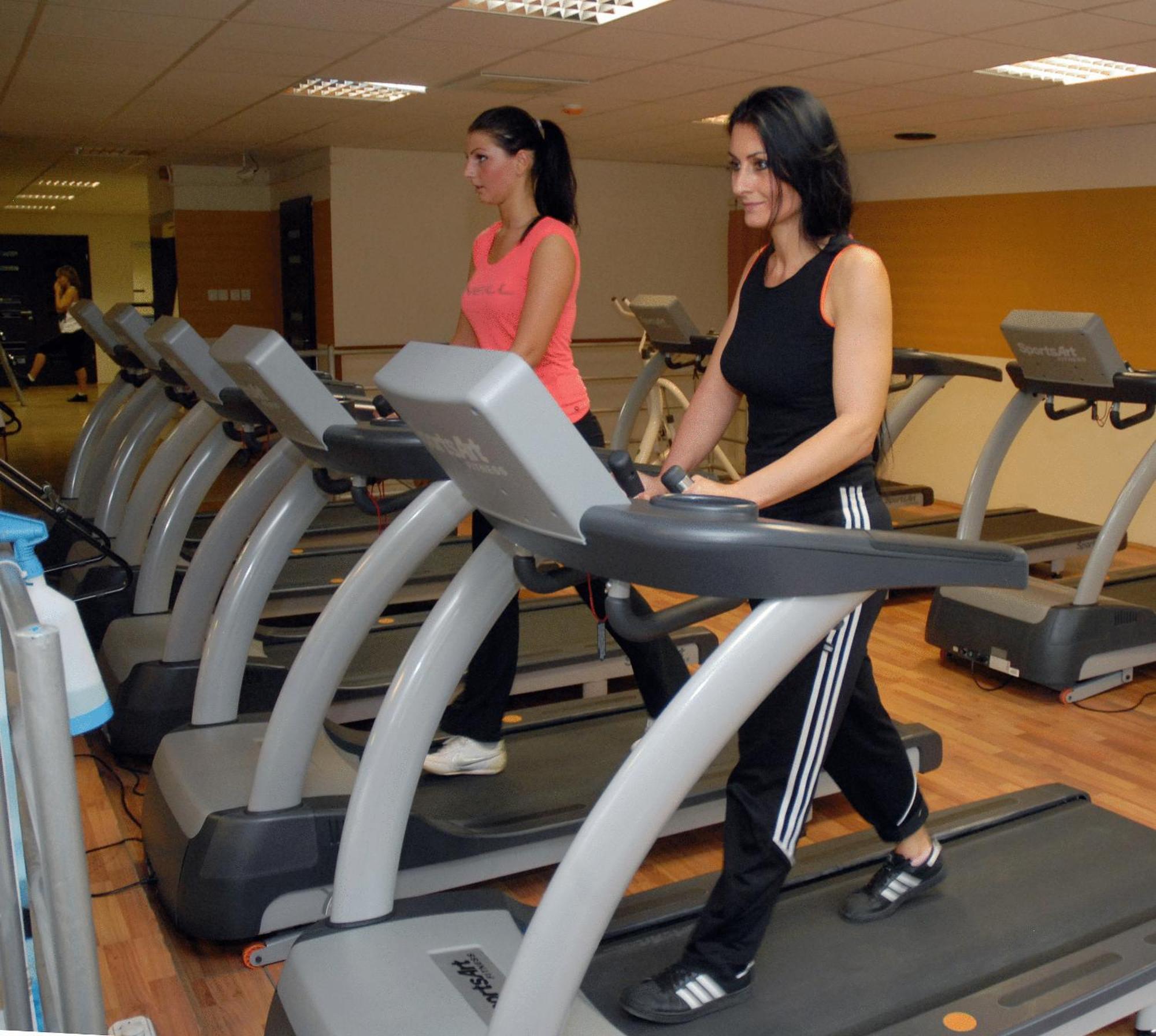 Sport Hotel Дебрецен Екстер'єр фото