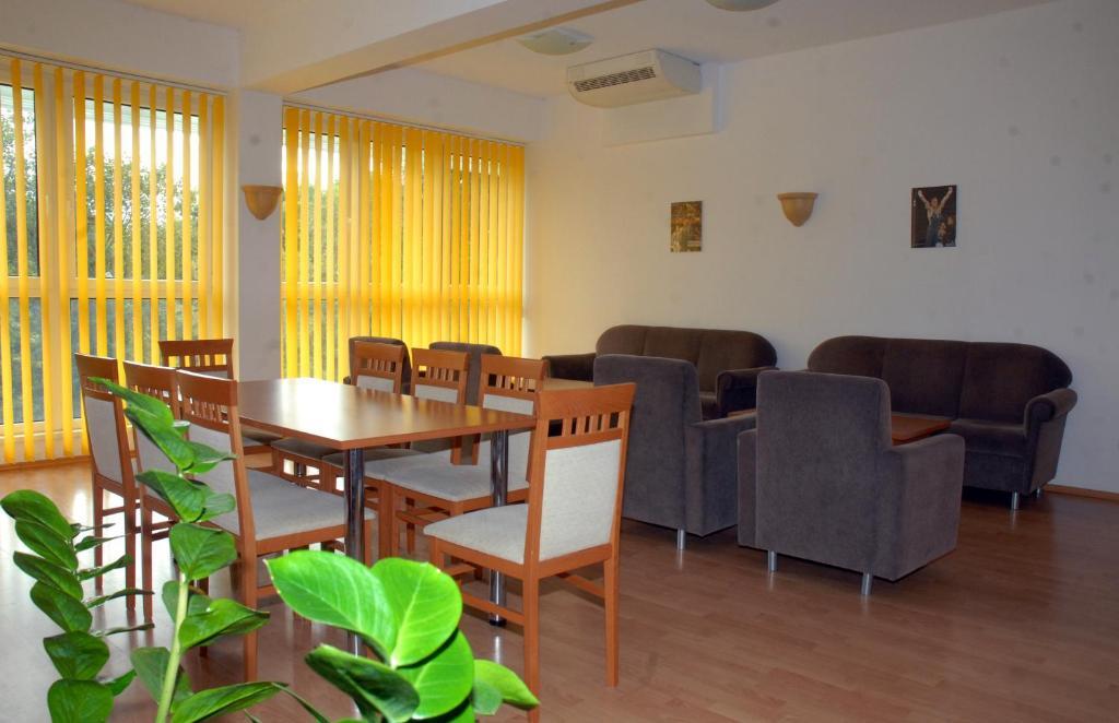 Sport Hotel Дебрецен Екстер'єр фото