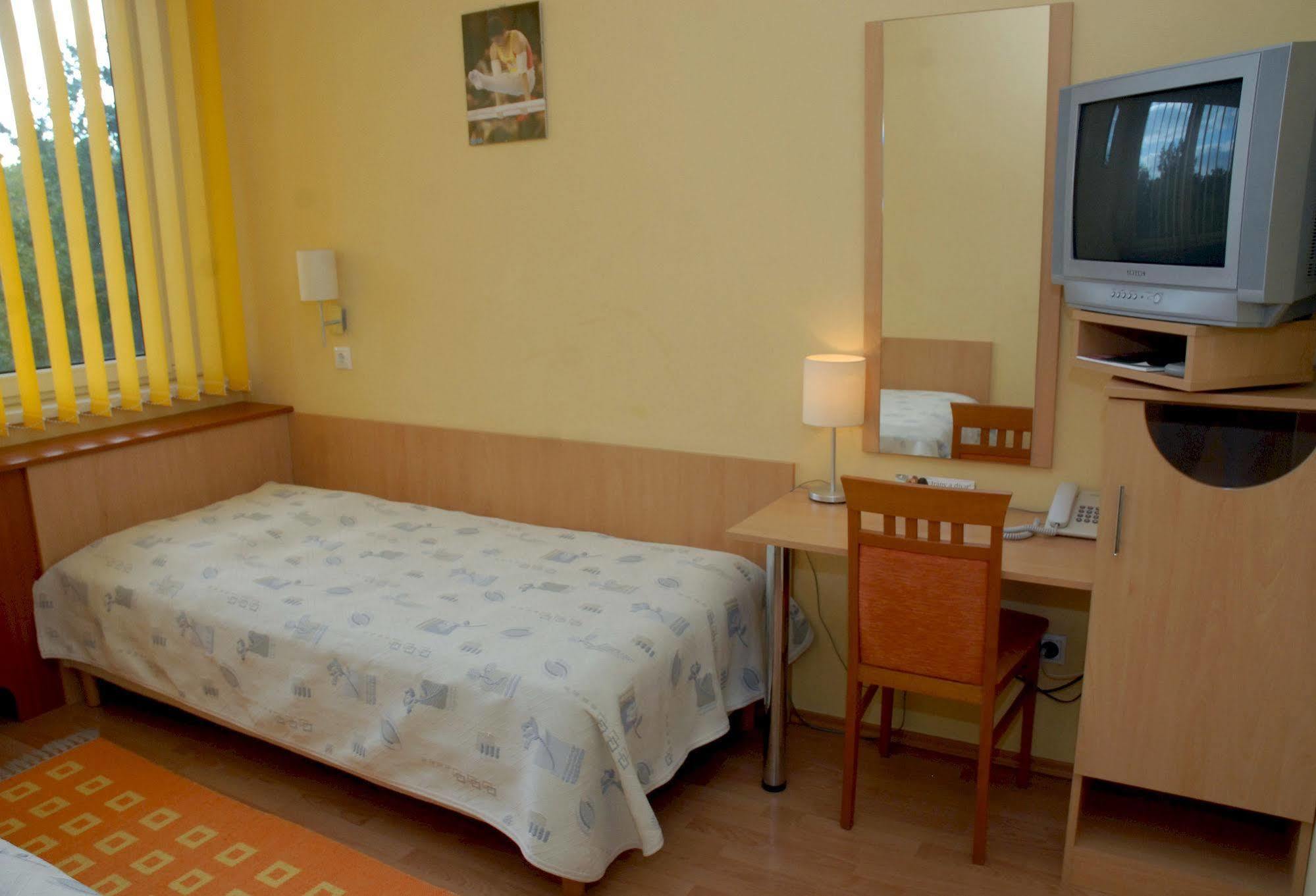 Sport Hotel Дебрецен Екстер'єр фото