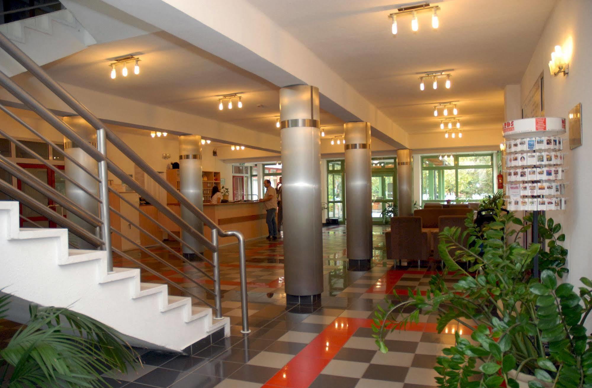 Sport Hotel Дебрецен Екстер'єр фото